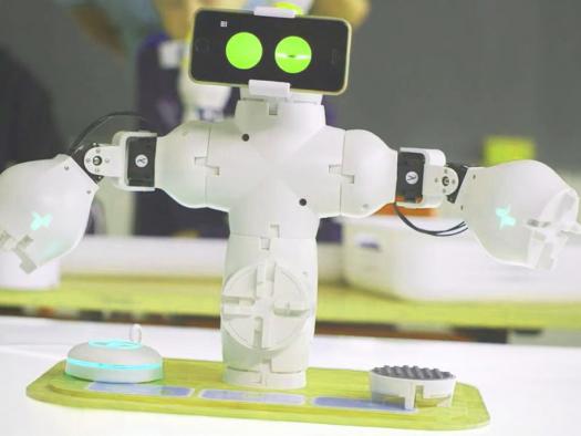 Youth Teaching Youth the Fundamentals of Robotics